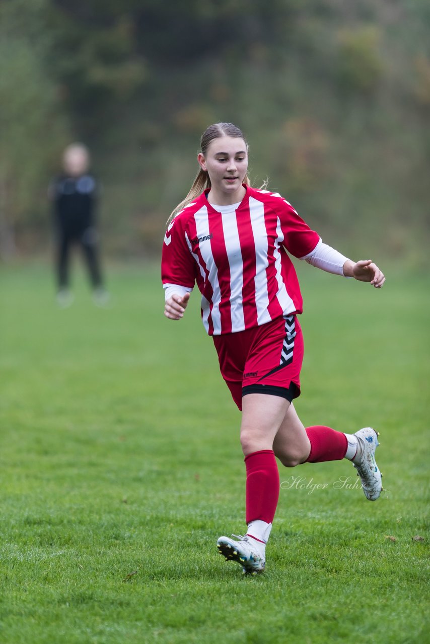 Bild 94 - wBJ TuS Tensfeld - SV Fortuna St. Juergen